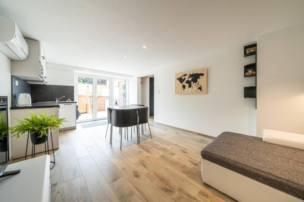 O17 Apartment Namur Exterior photo